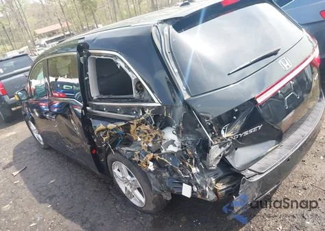 2011 Honda Odyssey Touring/Touring Elite from USA, damaged, VIN 5FNRL5H96BB070492